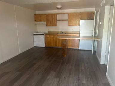 Main picture of 3712 Royal Crest St