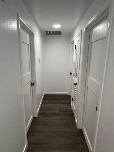 Main picture of 9704 W Caelen Ave