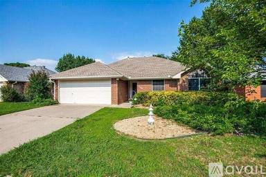 Main picture of 1204 Oak Vly