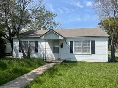 Main picture of 3701 Grim Ave