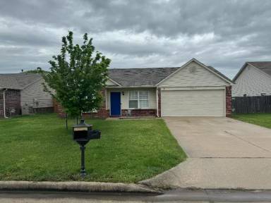 Main picture of 8962 S 258th East Ave