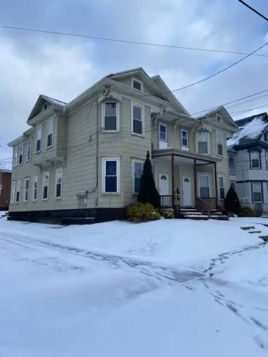 Main picture of 301 Graves St