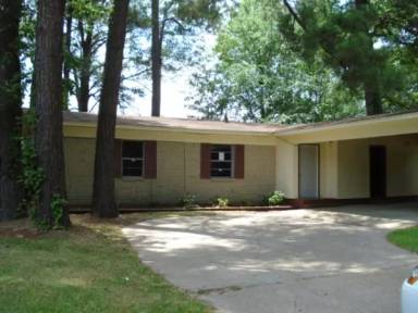Main picture of 3061 Bienville Dr