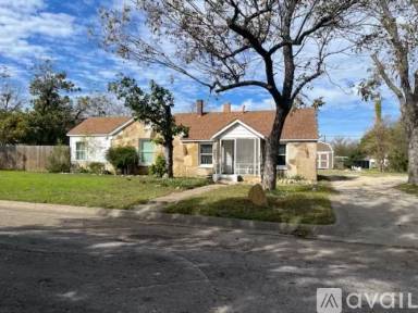 Main picture of 1102 N Buffalo Ave