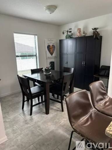 Main picture of 691 Swallowtail Dr