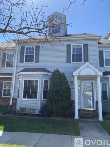 Main picture of 907 Kennedy Ct