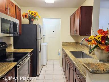 Main picture of 95-668 Wikao St