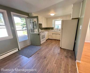 Main picture of 720 Irvington St
