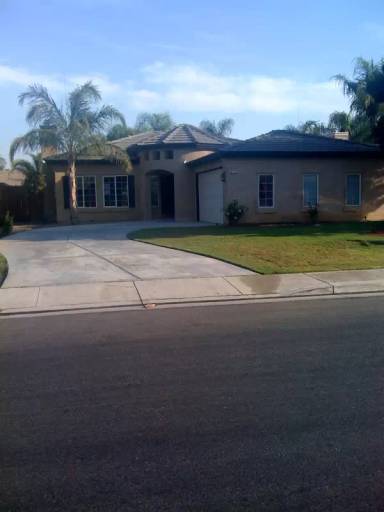 Main picture of 9712 Manhattan Dr