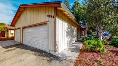 Main picture of 1541 Neotomas Ave