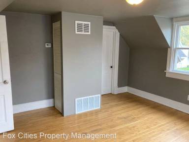 Main picture of 532 Metomen St