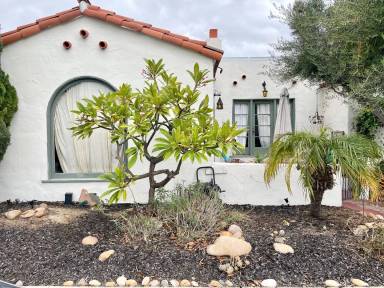 Main picture of 5442 Gilbert Dr