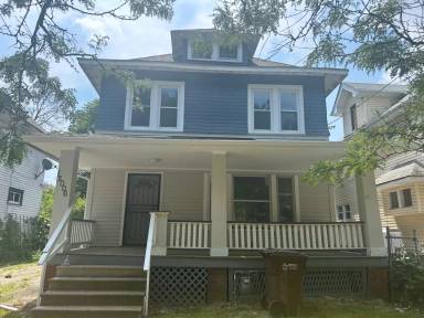 Main picture of 12006 Castlewood Ave
