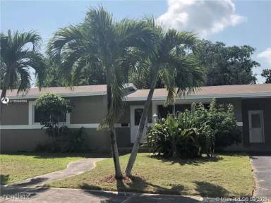 Main picture of 9440 SW 181st St