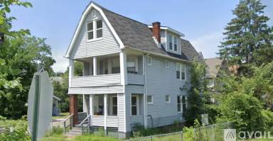 Main picture of 1066 East 145th Street