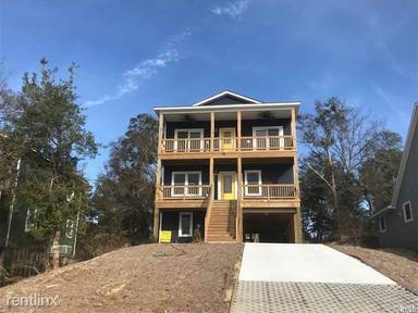 Main picture of 205 Harbour View Dr