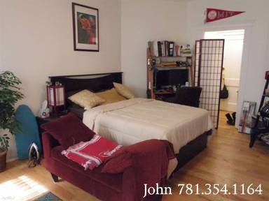 Main picture of 74 Brainerd Rd