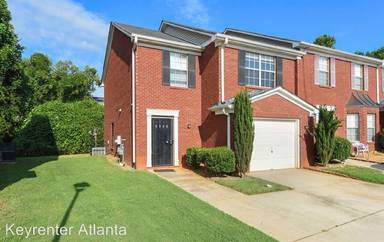 Main picture of 5603 Windfall Ln