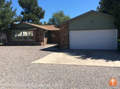 Main picture of 5204 Cedarwood Dr