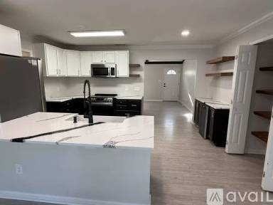 Main picture of 47 Kings Ct