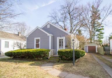 Main picture of 2355 Ward St
