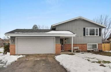 Main picture of 1700 N 18th Ave