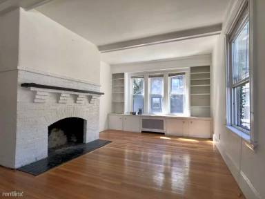 Main picture of 102 Erie Ave