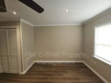 Main picture of 913 Gordon Ave