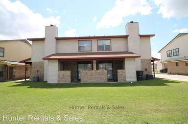 Main picture of 1809 Cedarhill Dr