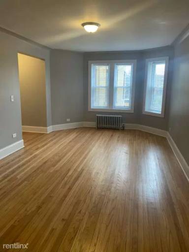 Main picture of 8143 S Ellis Ave