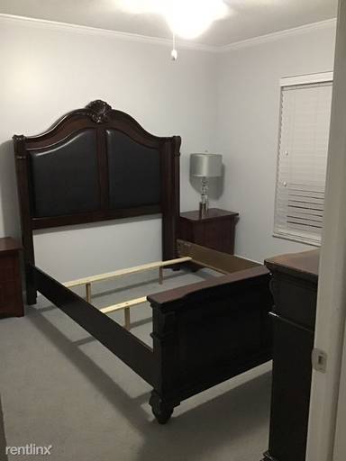Main picture of 10142 Briar Cir