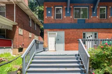 Main picture of 3532 Brighton Rd