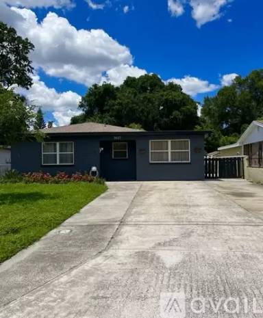 Main picture of 3617 W Cass St
