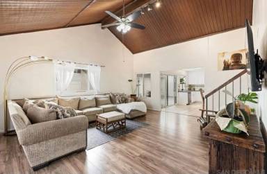 Main picture of 2858 Alta View Dr