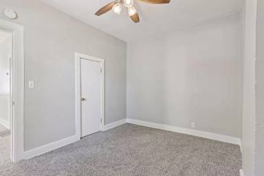 Main picture of 3752 S Delaware St