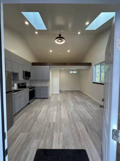 Main picture of 1139 Azalea Ave