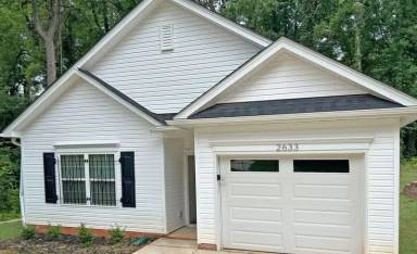 Main picture of 2633 Hemphill St