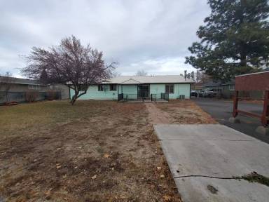 Main picture of 5640 Bartlett Ave