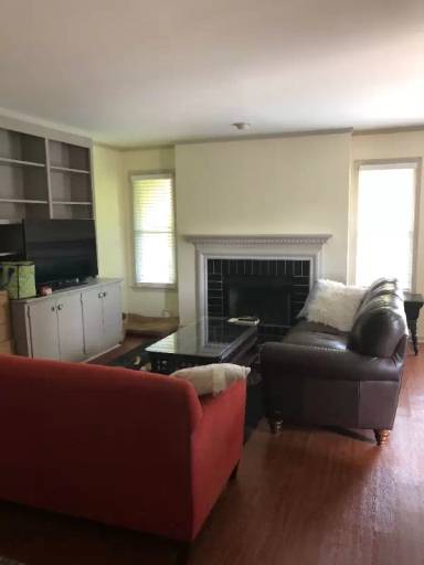 Main picture of 241 Hillsboro Pl