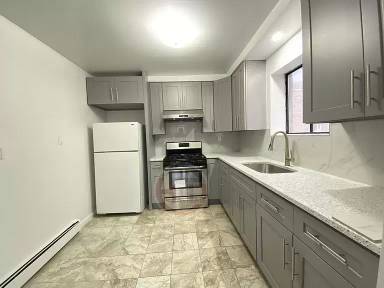 Main picture of 1055 Huntington Ave