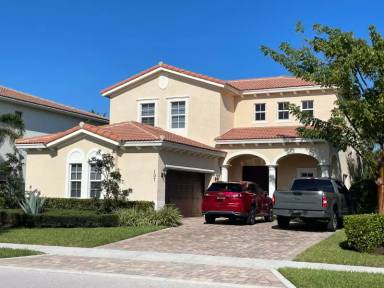 Main picture of 107 Chub Cay Way