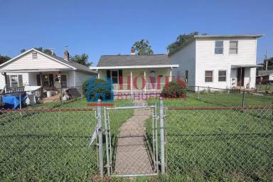 Main picture of 1915 S Fares Ave