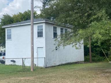 Main picture of 810 1/2 Wood St