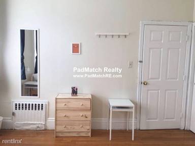 Main picture of 107 Gordon St