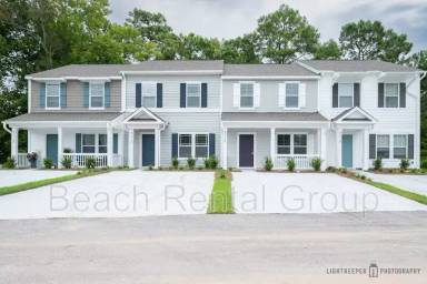 Main picture of 215 Banbury Ln