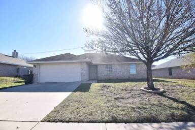 Main picture of 2204 Clairidge Ave