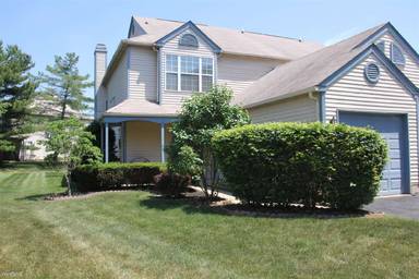 Main picture of 12 Regal Ct