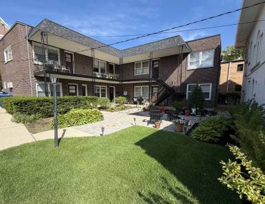 Main picture of 1660 2nd St