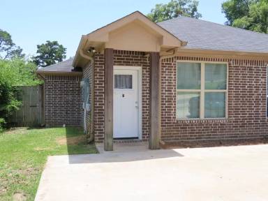 Main picture of 1125 Woodley St