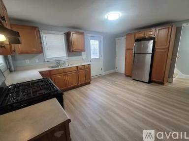 Main picture of 237 Colburn St